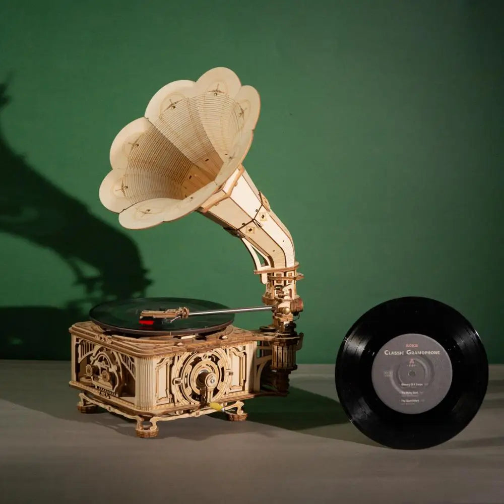 Robotime Hand Crank Gramophone Wooden Model Kit 424 Pieces